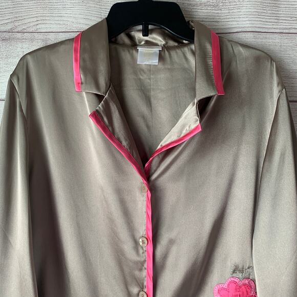 Vintage Secret Treasures Sleepwear Pajama Set Button Up Top and Pants Size Large - Picture 12 of 15